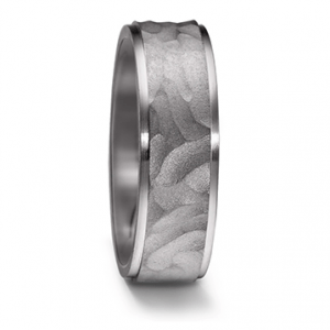 Tantalum + Refined Sharp-Edge Pave Ring