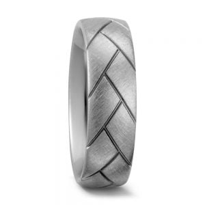 Dusk Split Diagonal Lines Titanium Ring