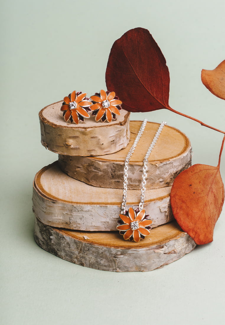 Marigold-Orange-Sunflower- Marigold-Orange-Sunflower-