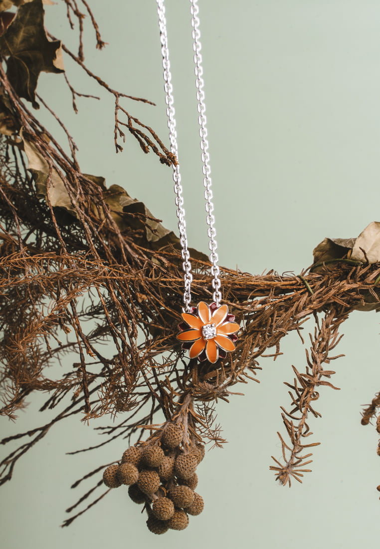 Marigold Orange Sunflower Necklace - Tailored Jewel Marigold Orange Sunflower Necklace - Tailored Jewel